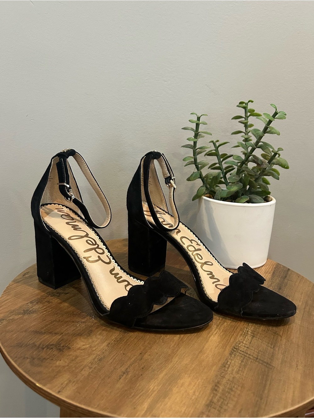 Sam Edelman Odila Black Suede Block Heel Sandals Women’s 8.5M